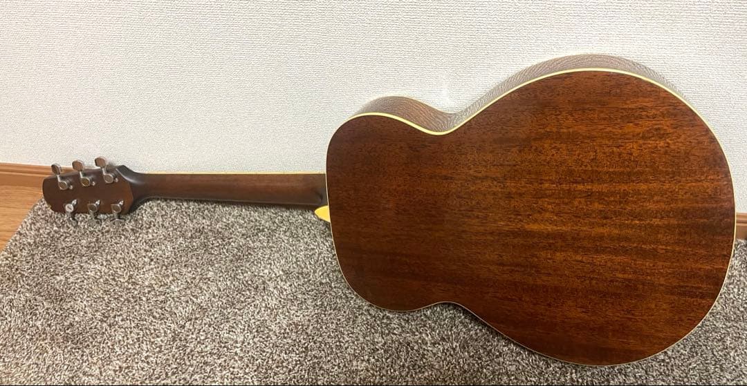 Walden アコースティックギター