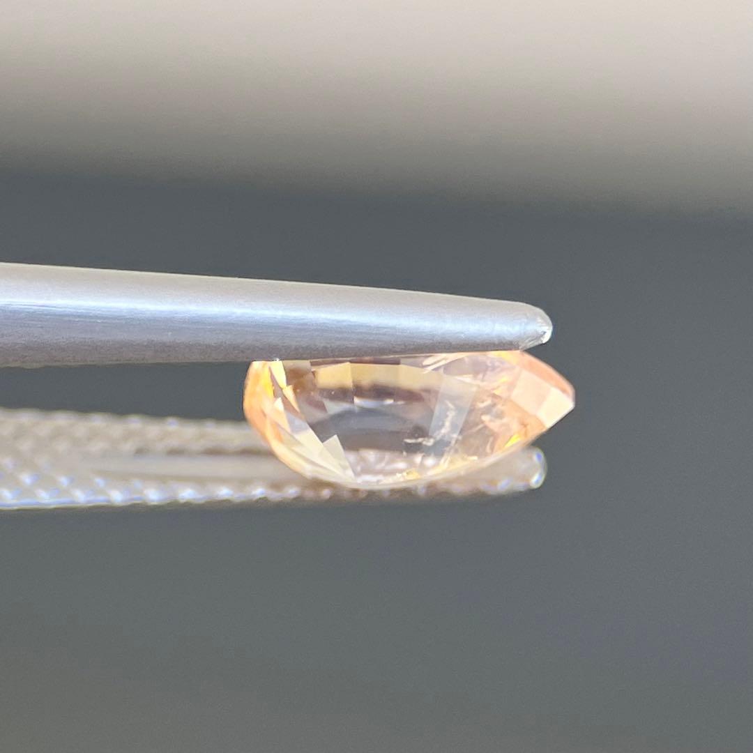 スリランカ産非加熱天然パパラチアサファイアルース