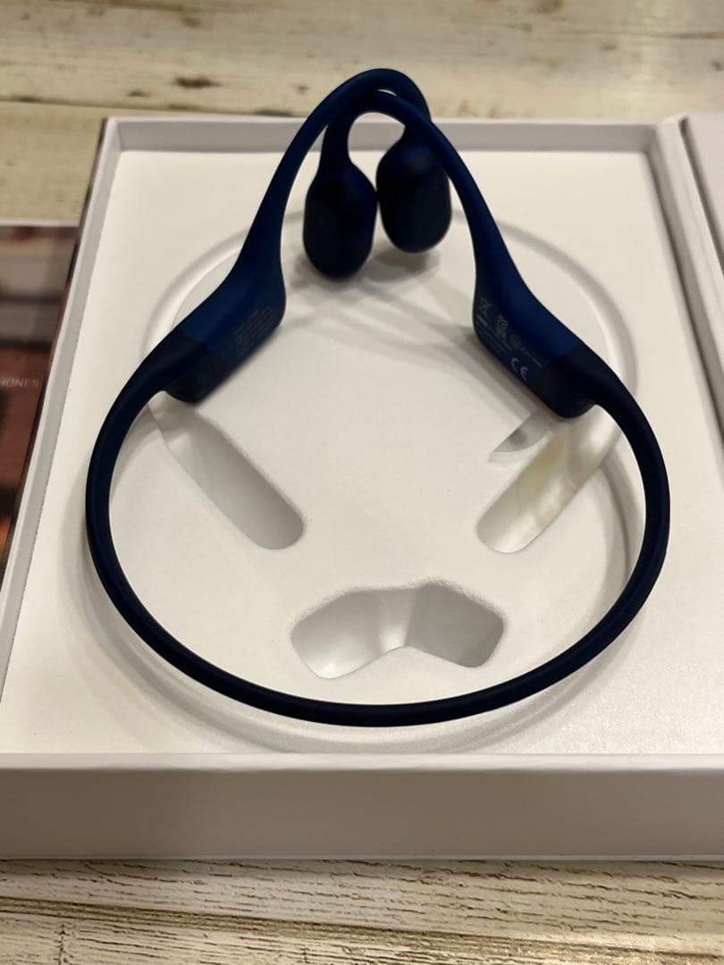 （美品）AFTERSHOKZ AEROPEX Blue Eclipse