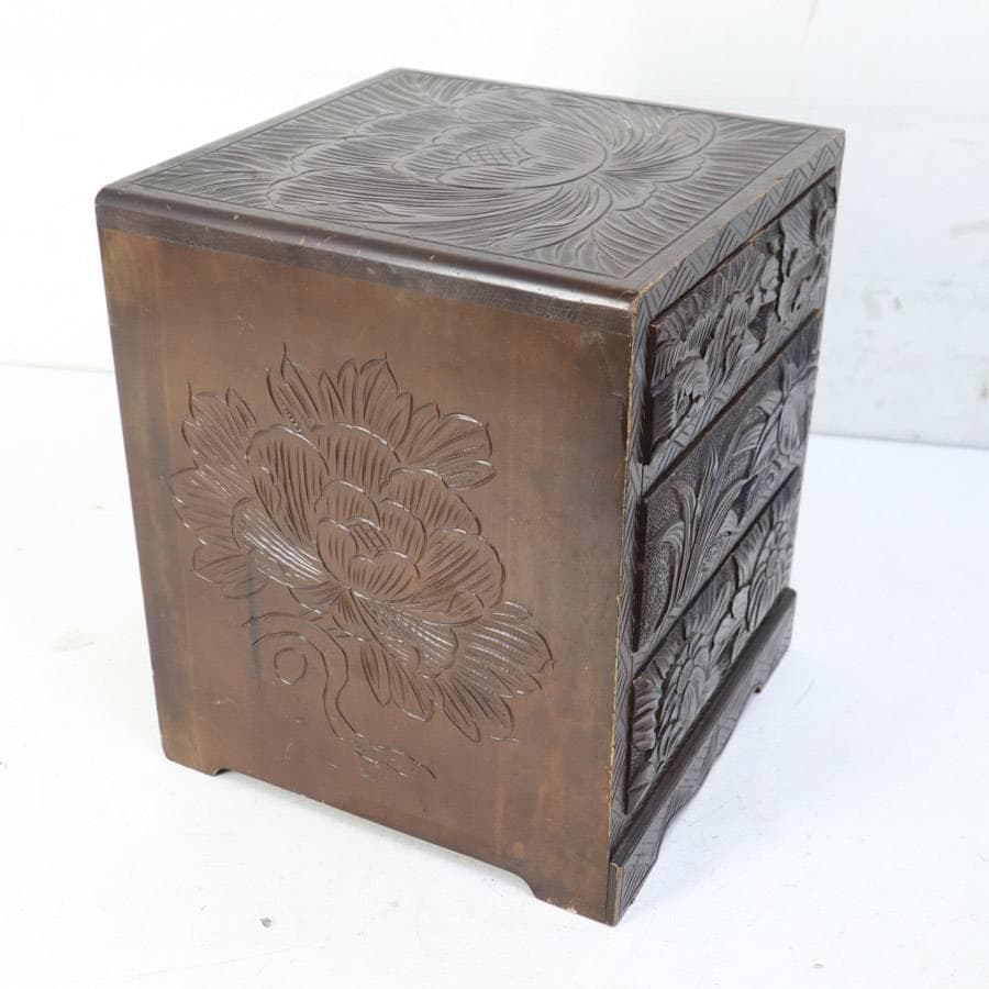 伝統工芸 日光彫 小引き出し 3段 小箪笥 小物入れ 牡丹柄