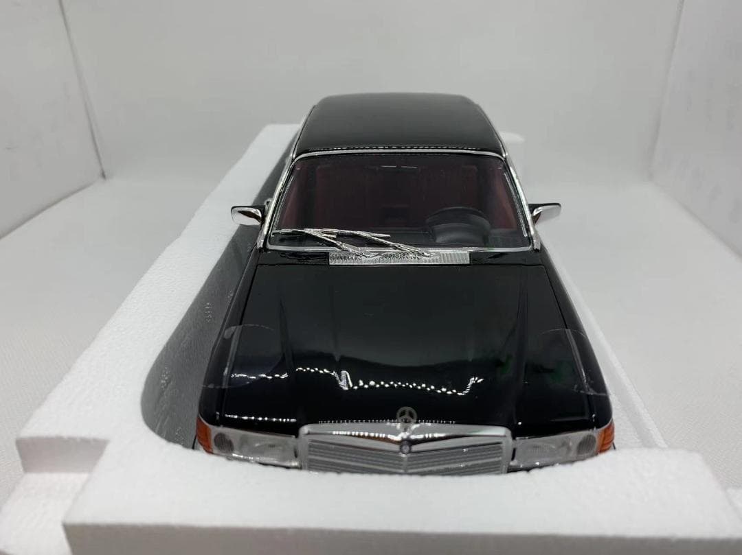 205-001 ノレブ 1/18 メルセデスベンツ 450 SEL 6.9