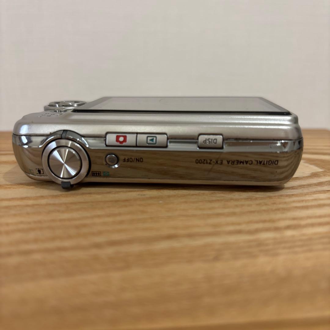 CASIO EXILIM EX-Z1200 バッテリー 充電器付