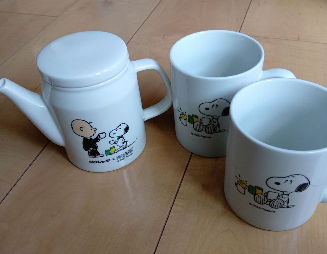 PEANUTS ティーポット＆マグカップセット【非売品】