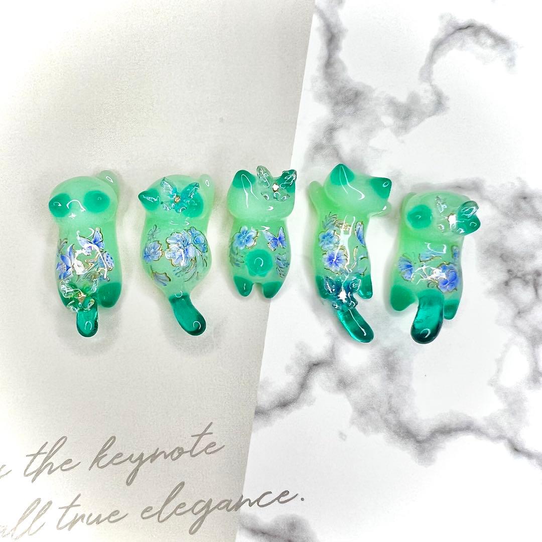 リクエスト専用　限定クリスマス　雪の結晶　猫　5個セット