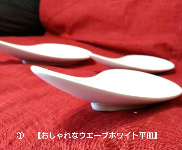 ♥華やかなパーティーセット♥素敵なディスプレイ♥新品【オシャレな３種類２組８皿】