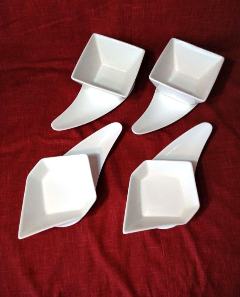 ♥華やかなパーティーセット♥素敵なディスプレイ♥新品【オシャレな３種類２組８皿】