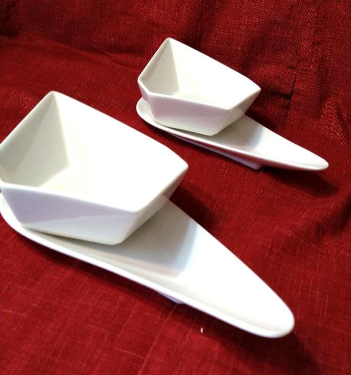 ♥華やかなパーティーセット♥素敵なディスプレイ♥新品【オシャレな３種類２組８皿】