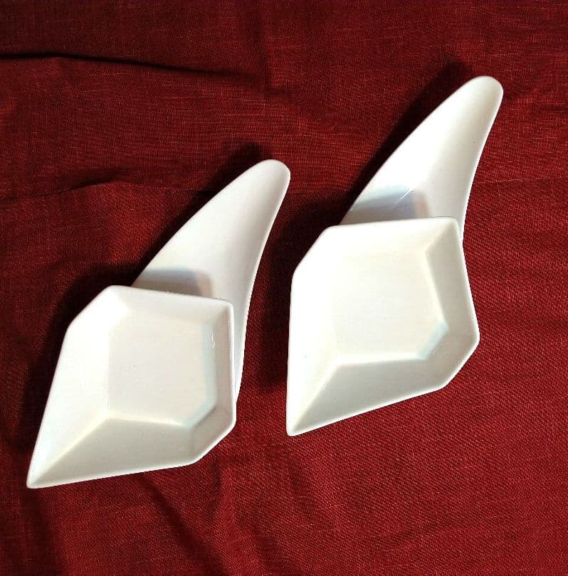 ♥華やかなパーティーセット♥素敵なディスプレイ♥新品【オシャレな３種類２組８皿】