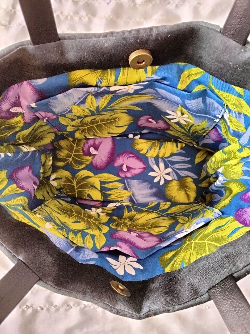 ☆278.ハワイアンキルト・バッグ・バラ