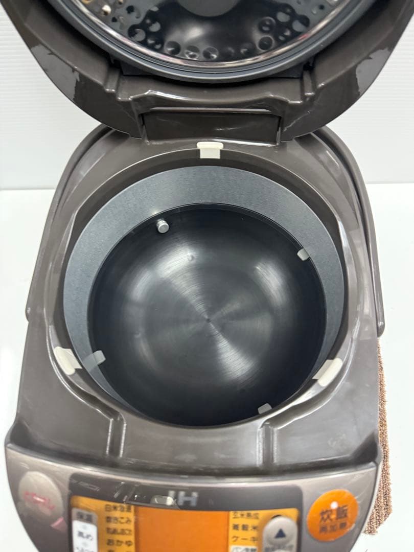 象印NP-VU10IHジャー炊飯器