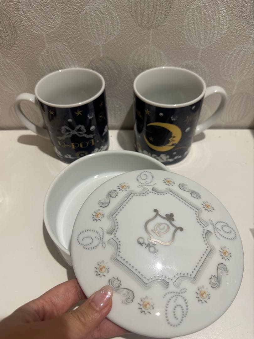 【箱無し】Q-POT. コーヒーカップ2個　陶器容器 セット　マグカップ