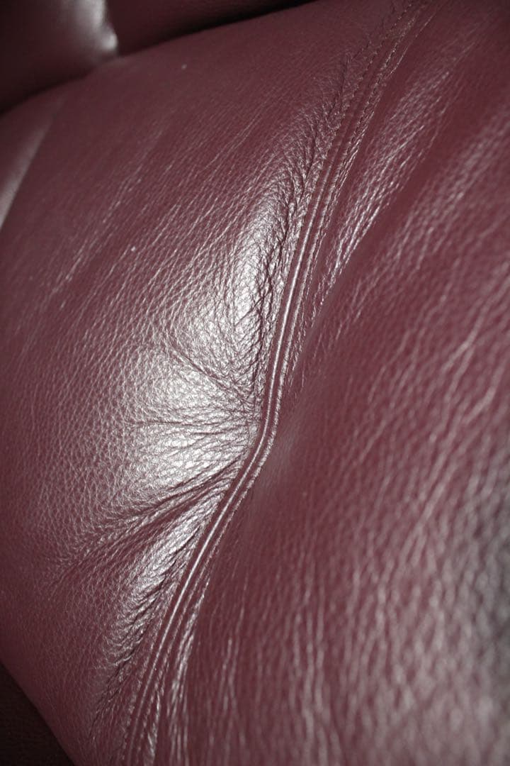 全国送無料、首都圏1.8万割引〜 カリモク クラウド　29万 本革張り ソファ