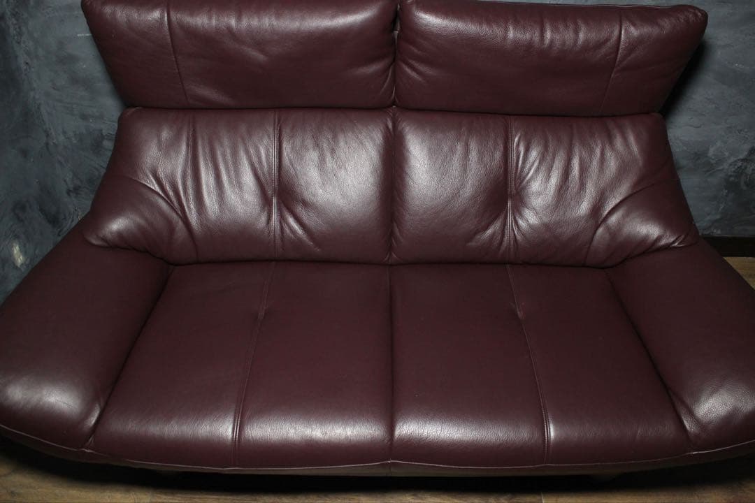 全国送無料、首都圏1.8万割引〜 カリモク クラウド　29万 本革張り ソファ