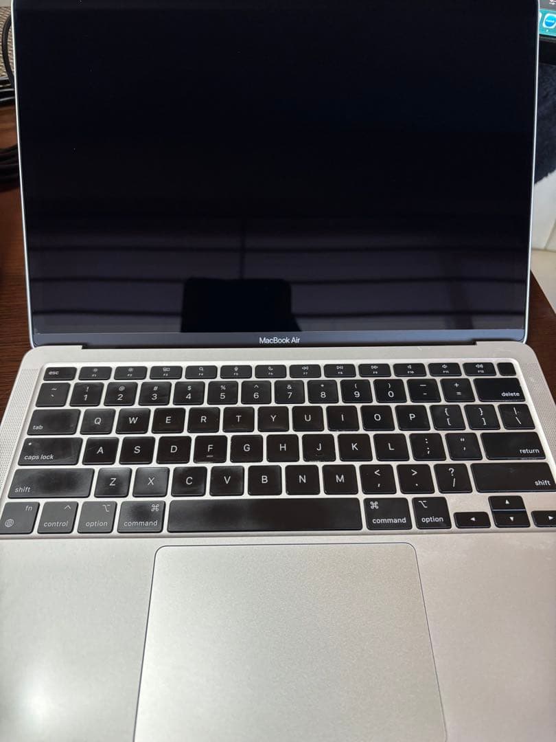 MacBook Air M1メモリは安心の16GB SSD256GB 英語配列