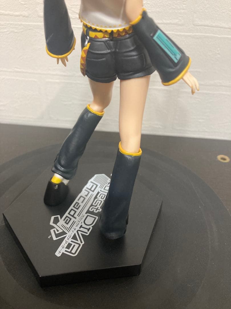 初音ミクProject DIVA Arcadeプレミアムフィギュア鏡音リン　レン