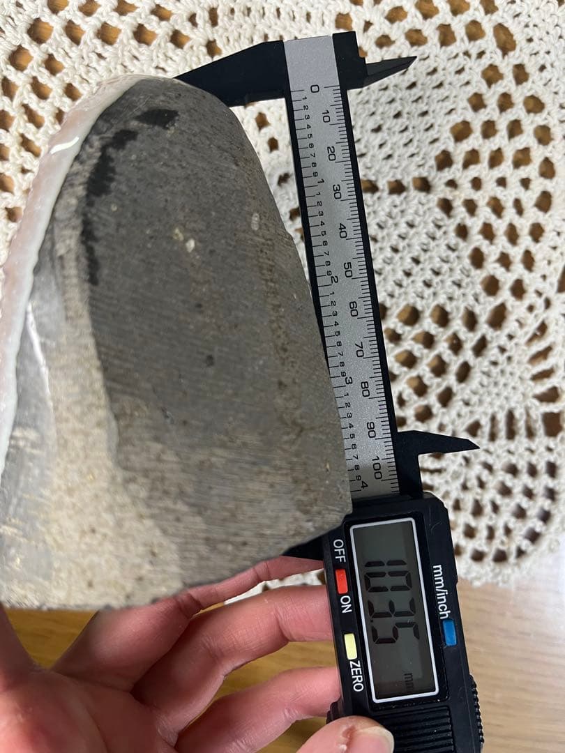 【天然石】④ピンクアメジストドーム 紫水晶　ジオード　原石　置物 木製台座付き