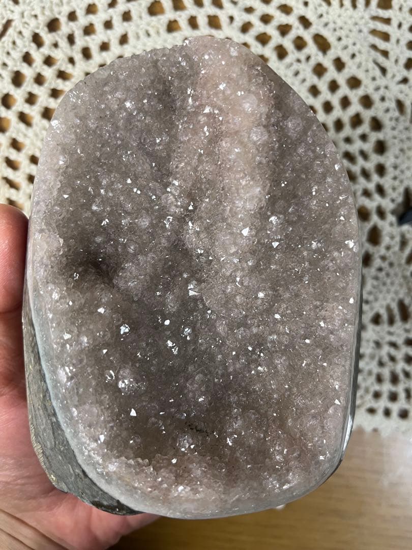 【天然石】④ピンクアメジストドーム 紫水晶　ジオード　原石　置物 木製台座付き