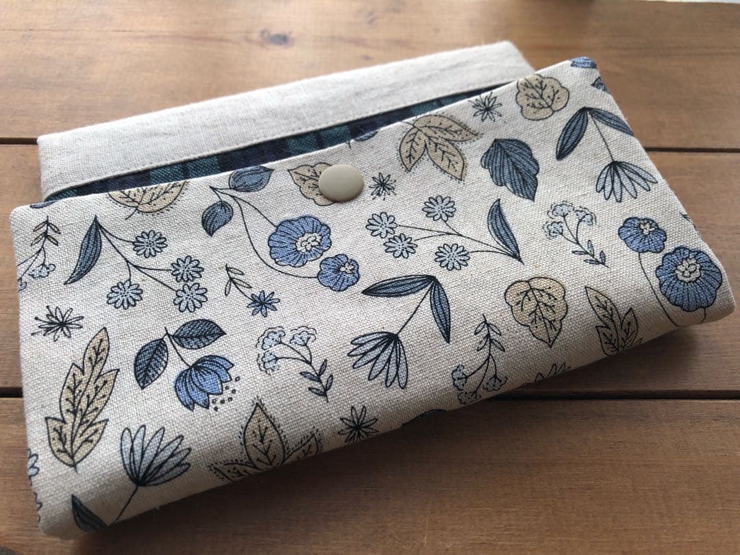 97.フラットポーチ　ブルー　　B