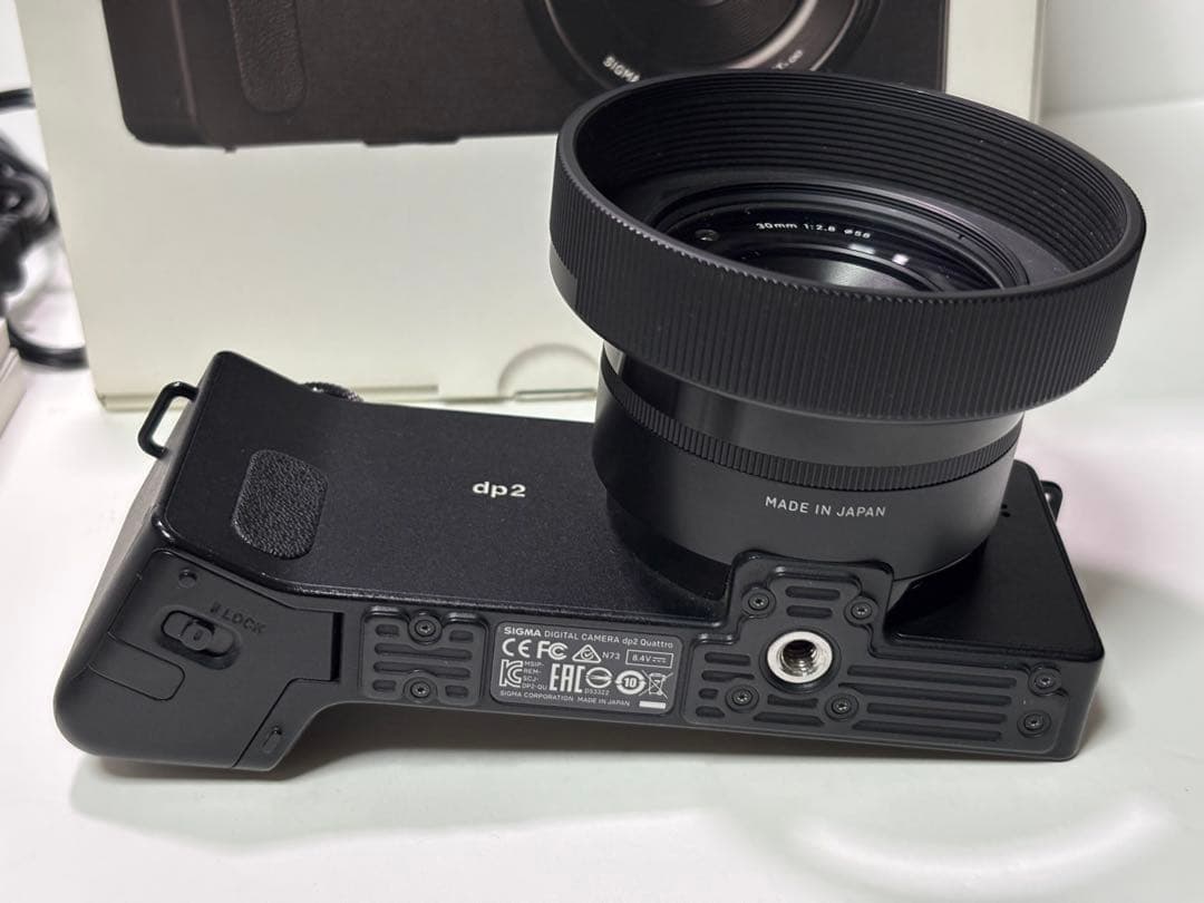 SIGMA dp2 quattro 30mm F2.8 ※ダイアルに不具合い有り