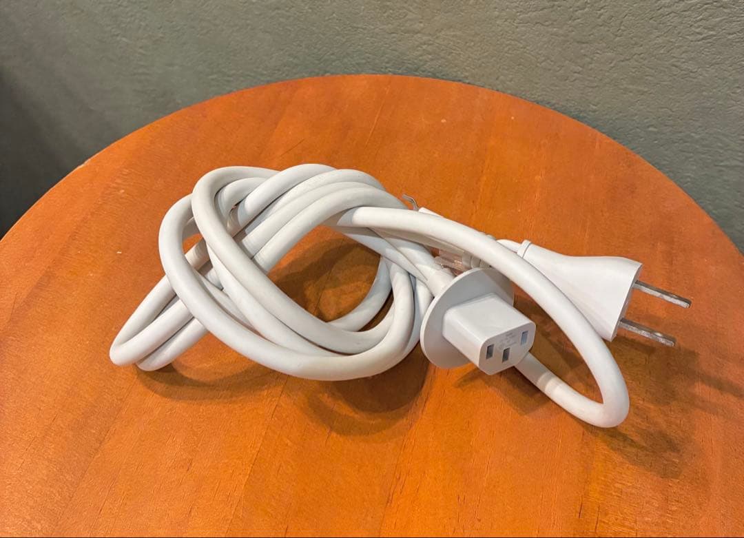 【ジャンク】iMac Retina 4K, 21.5 Late 2015 箱あり