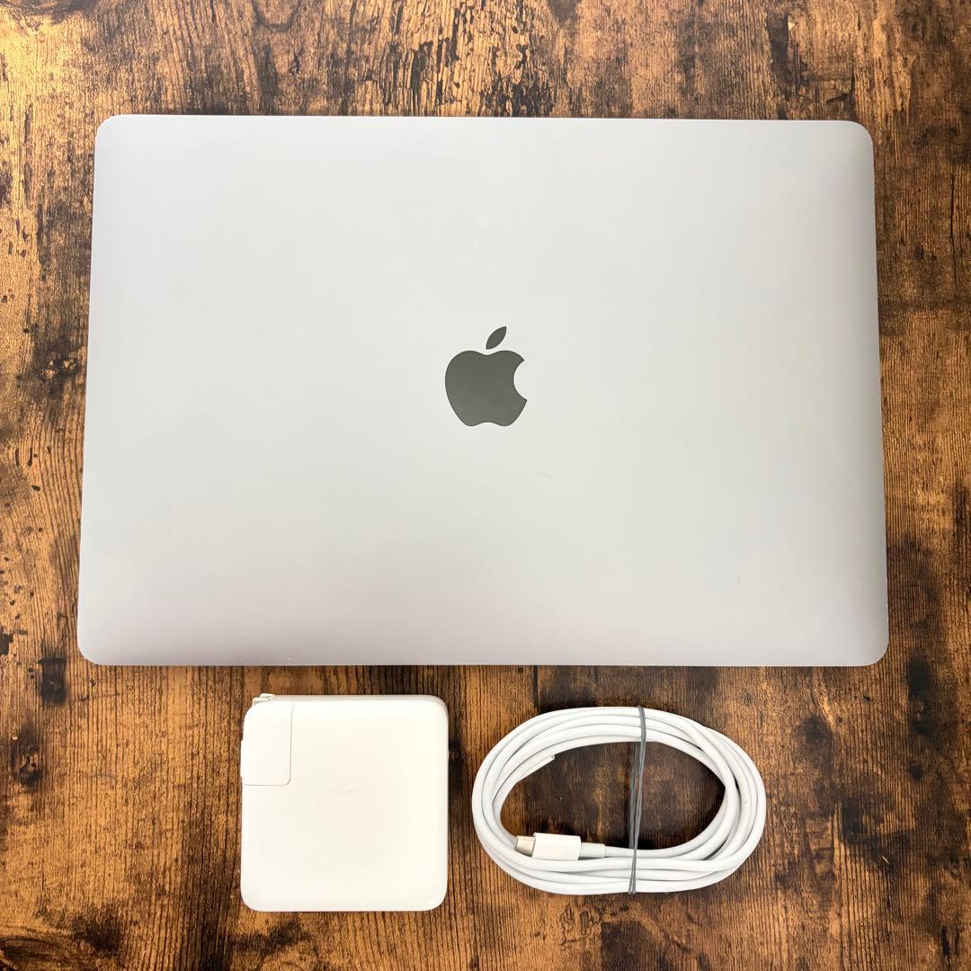 MacBook Pro 13 インチ M2 メモリ16GB SSD512GB