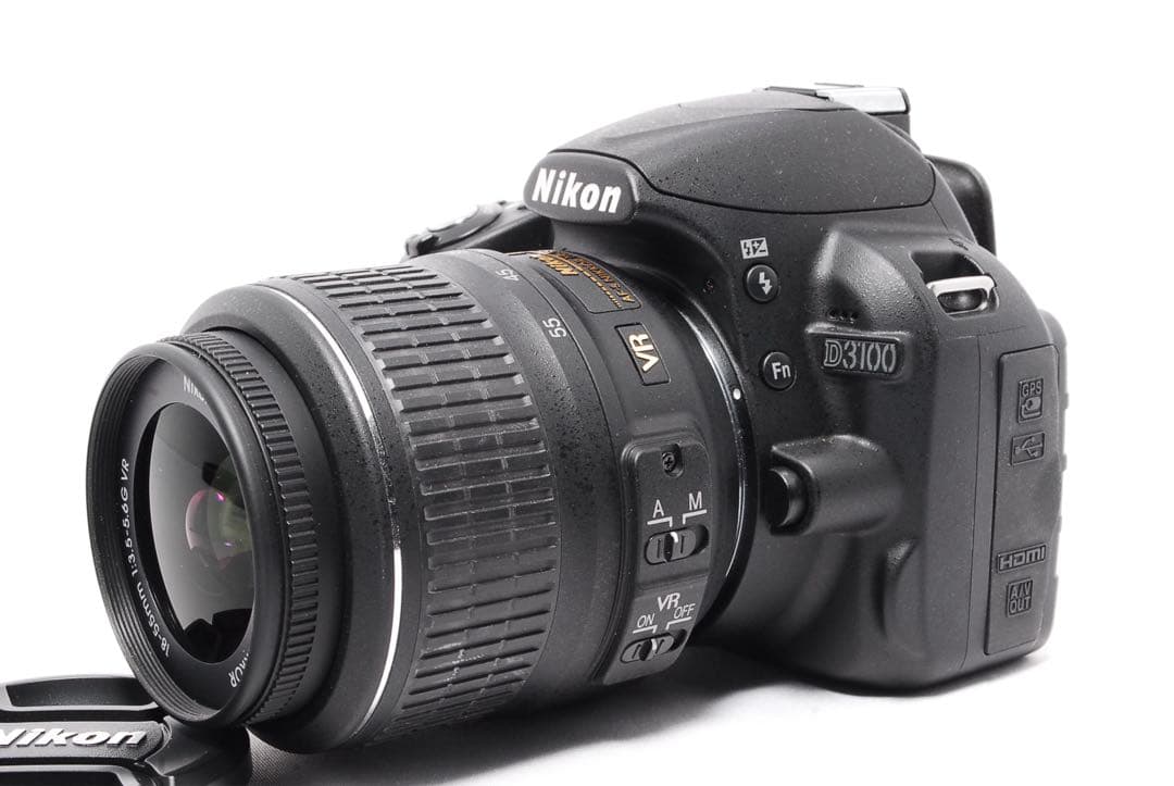 ◆Nikon D3100◆バッグ付き◆すぐ使える◆一眼レフカメラ◆ショット数僅か