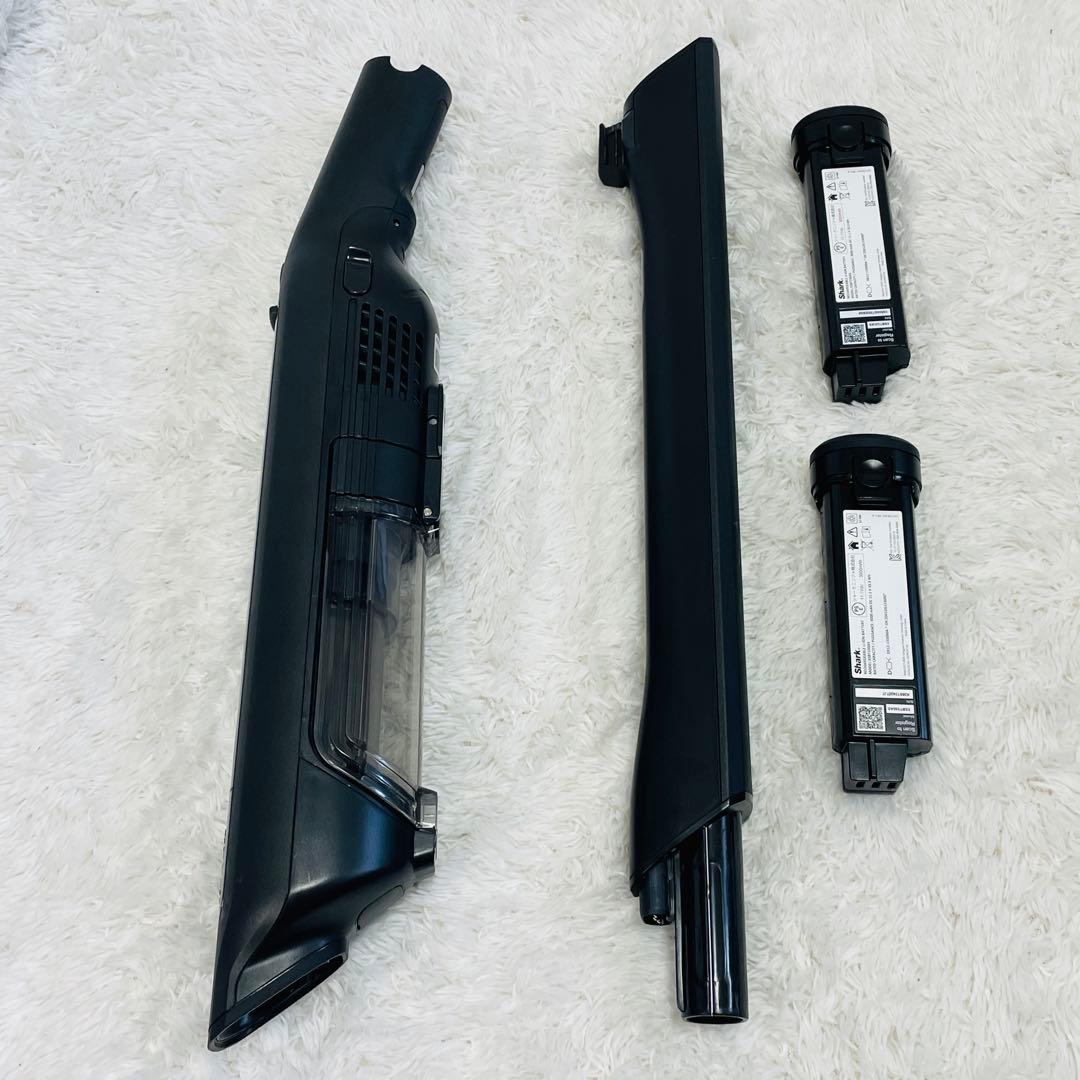 Shark シャーク　コードレススティッククリーナー　掃除機 CS601JBK