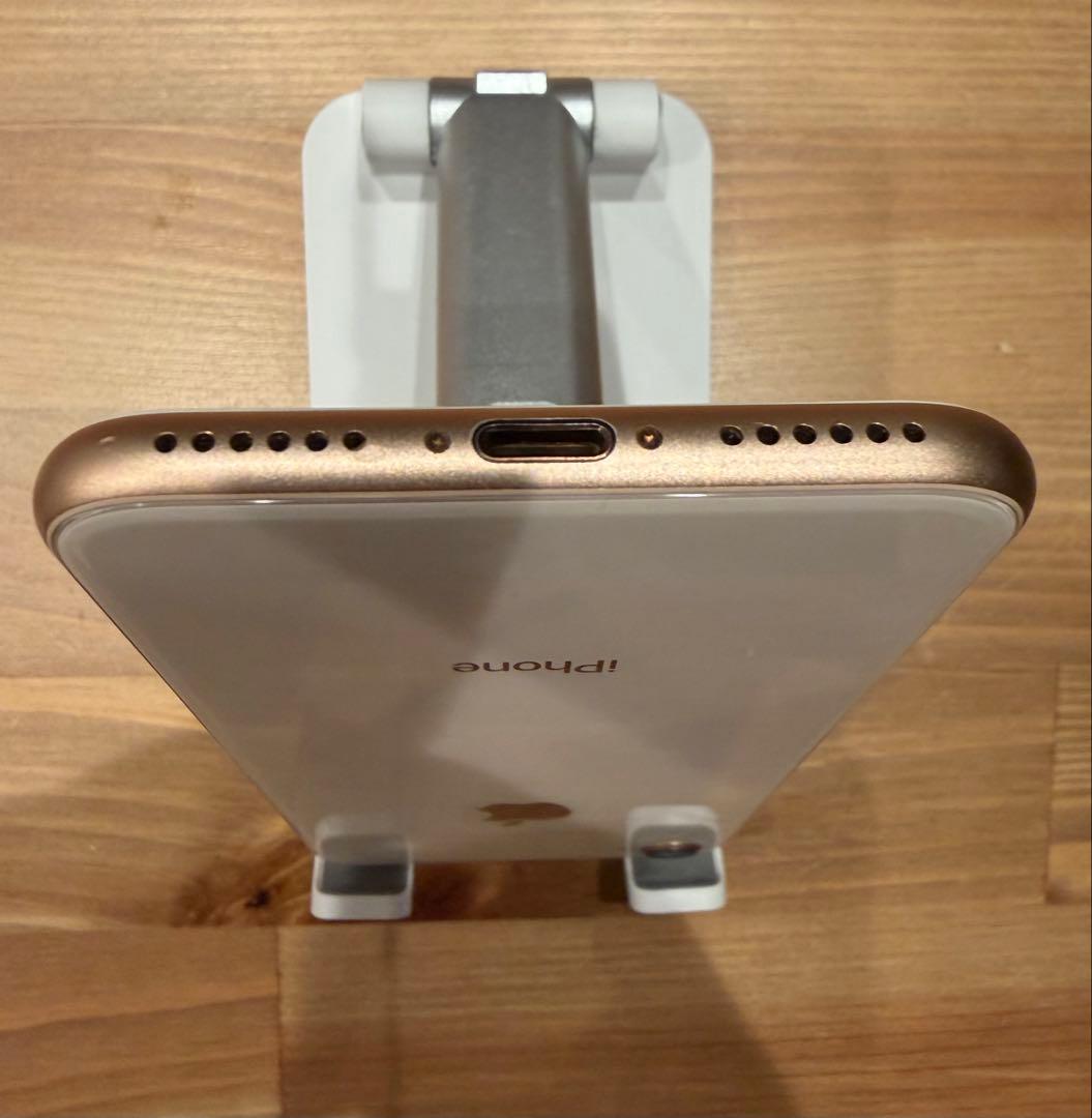 Apple iPhone8 ゴールド　64GB