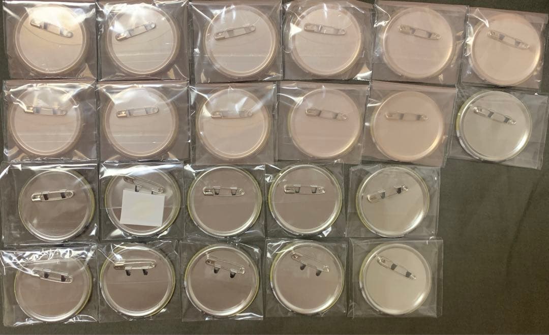 【大幅お値下げ中】【22点】ブレマイ 壱川春日 缶バッジ パソソン