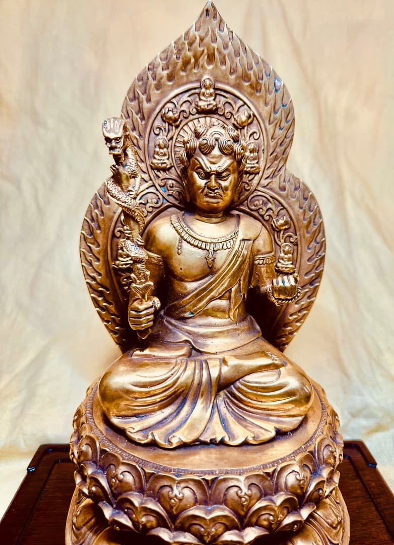 ブロンズ・不動明王金銅製仏像 製の仏像