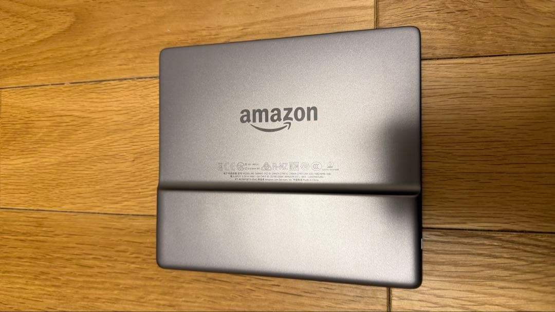 【広告なし】Kindle Oasis (第10世代)＋純正カバー