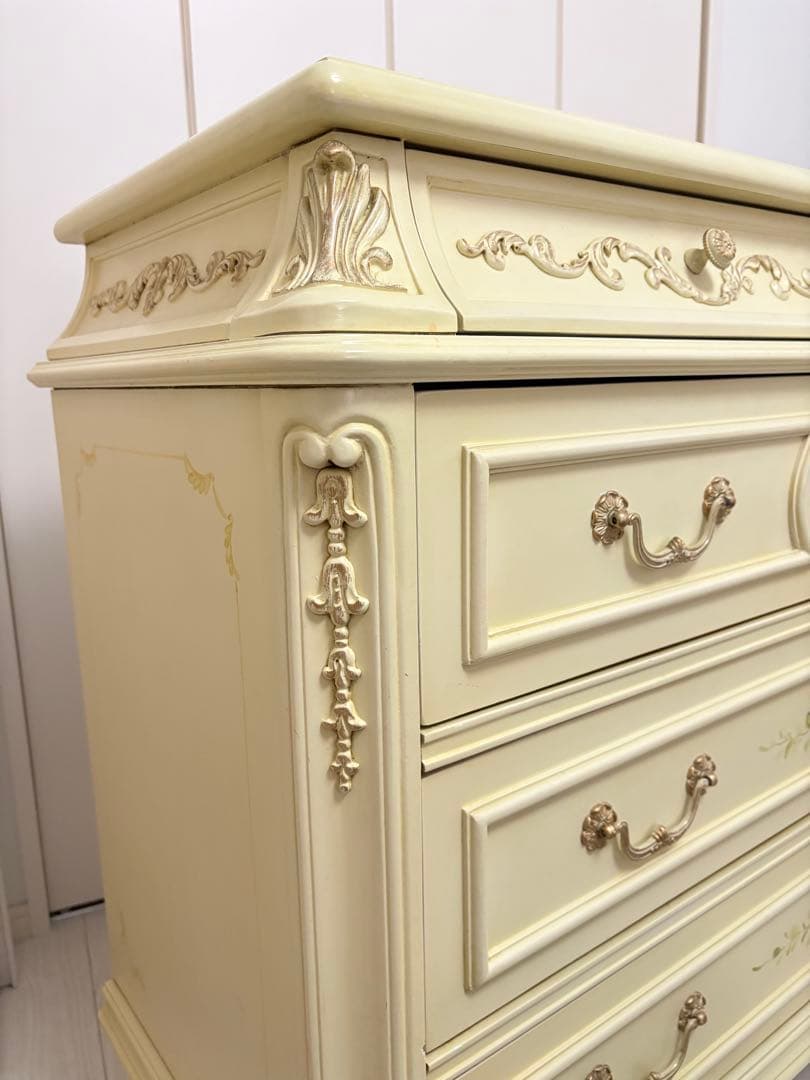 輸入家具　ロココ家具　ロココ調　彫り　レリーフ　アンティーク　ペイント