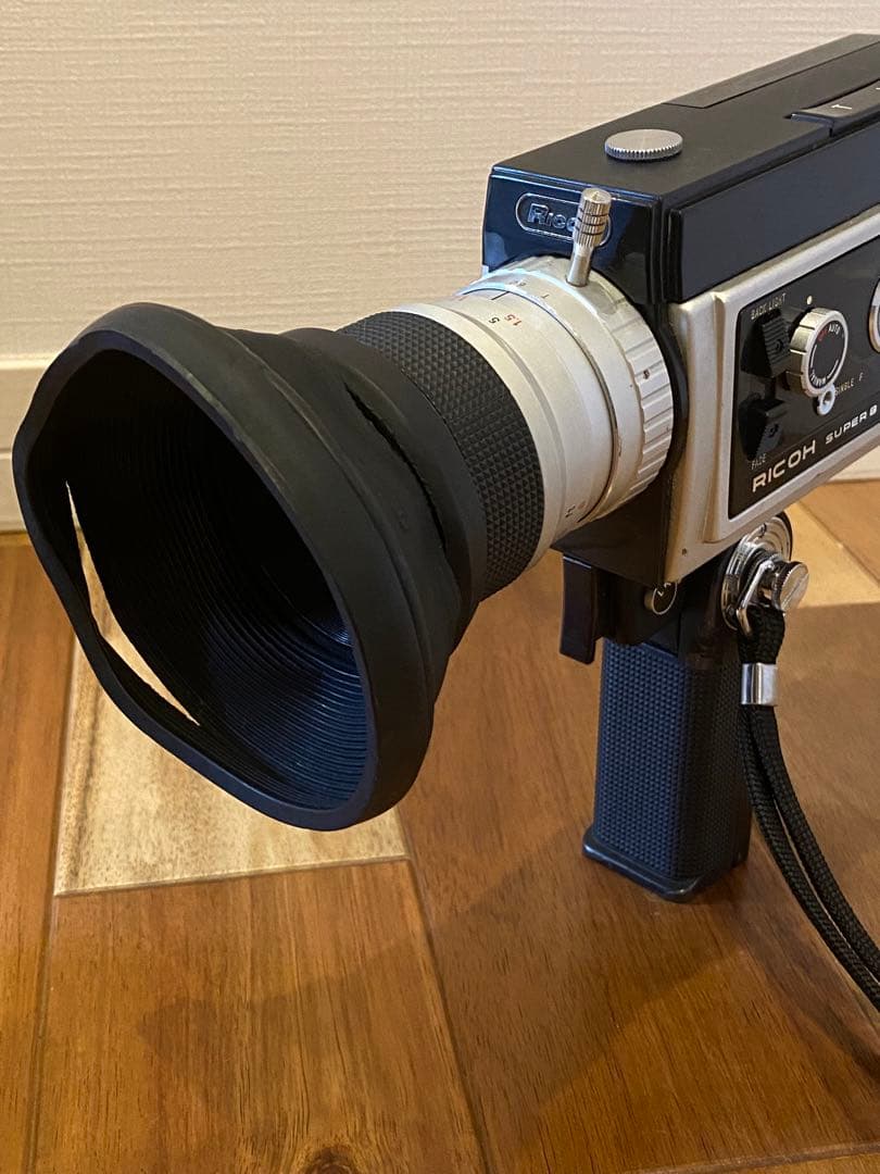 【昭和レトロ】8ミリフィルムカメラ　RICOH SUPER8 800Z