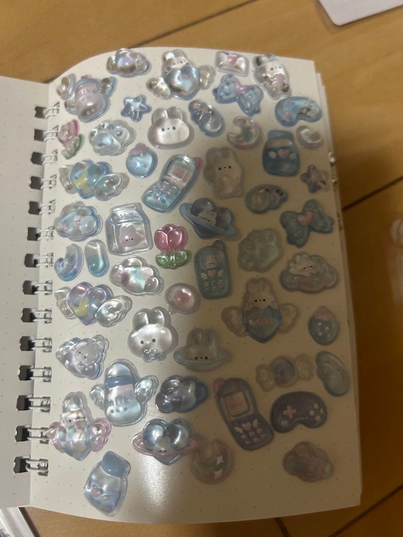 ボンボンドロップシールなど