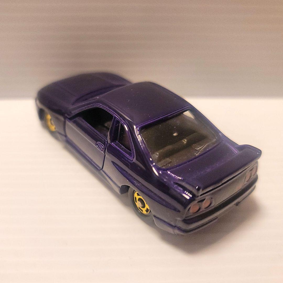 トミカ 日本製 No.20 日産スカイライン GT-R (R-33) パープル