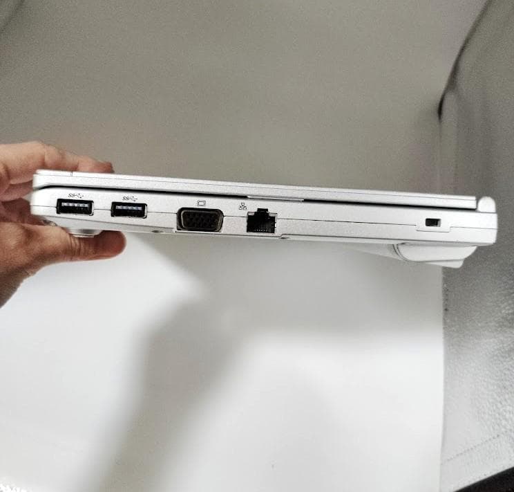 軽い！パナソニック　レッツノートCF-SV７ Win11　cori5