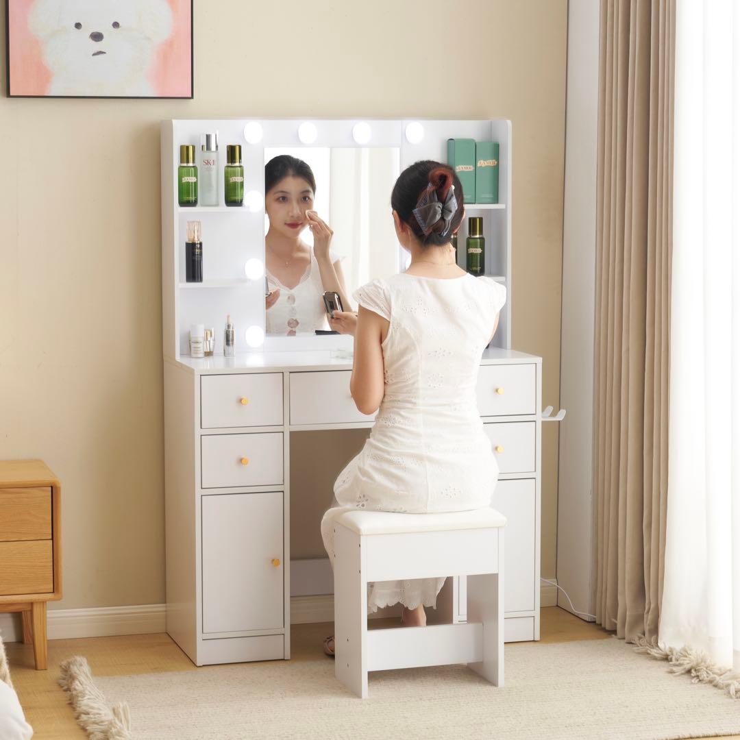 【新品】LED女優ミラードレッサー コンセント付き 収納&椅子セット