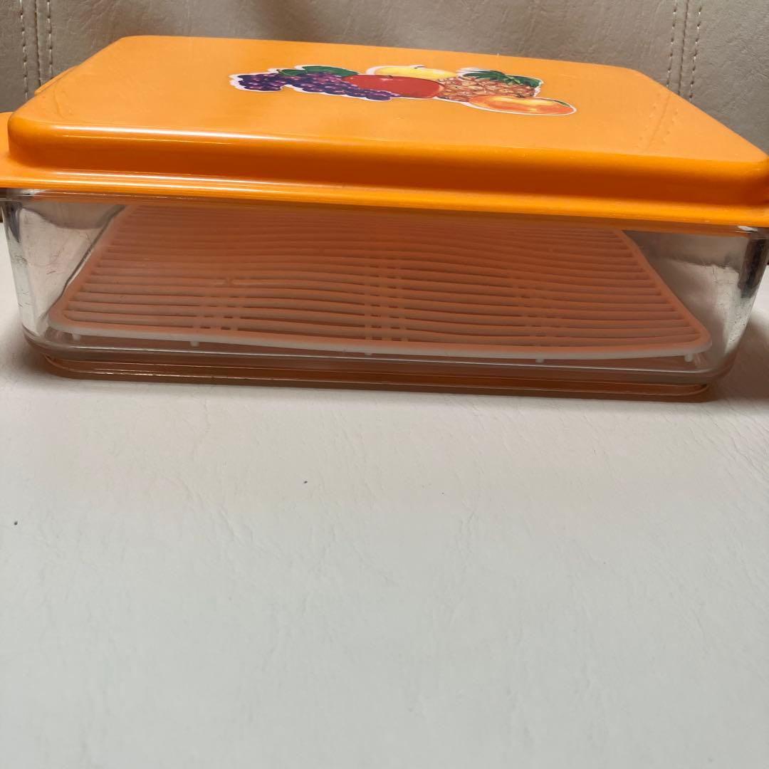 昭和レトロ　キッチン用品３点セット　食品保存容器　お盆　年代物　レトロポップ