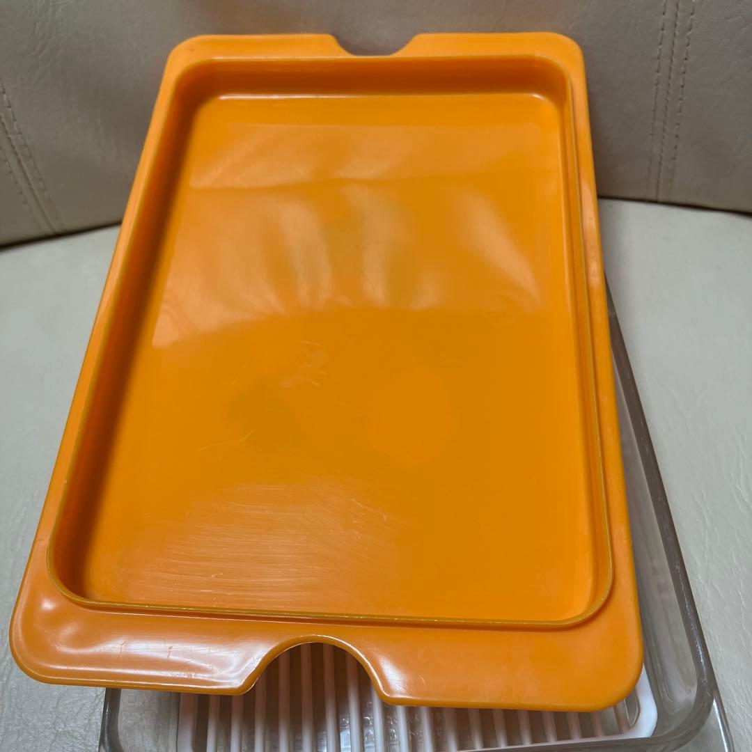 昭和レトロ　キッチン用品３点セット　食品保存容器　お盆　年代物　レトロポップ