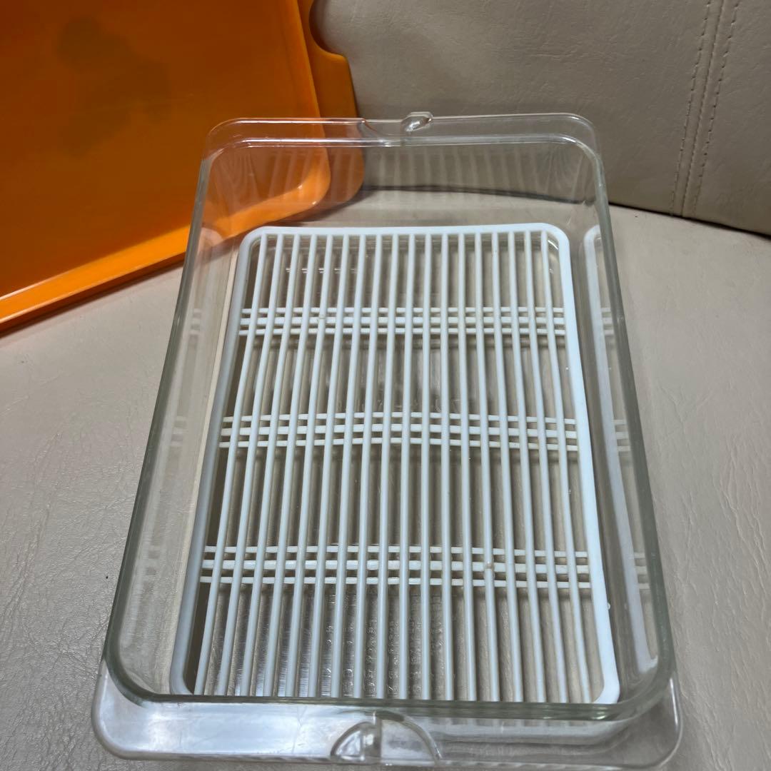 昭和レトロ　キッチン用品３点セット　食品保存容器　お盆　年代物　レトロポップ