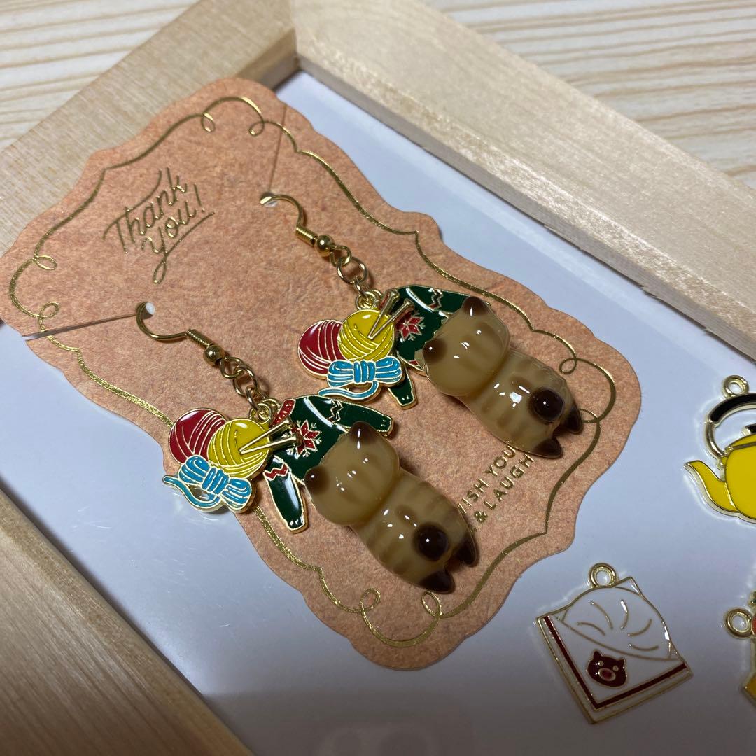 ☆ニットと茶トラ猫ちゃんピアス☆