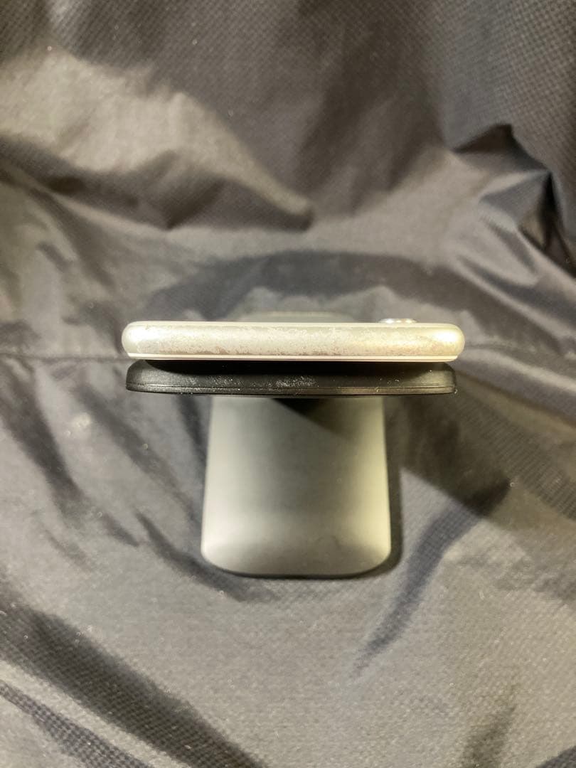 iPhone 6s シルバー 64GB バッテリー交換済み