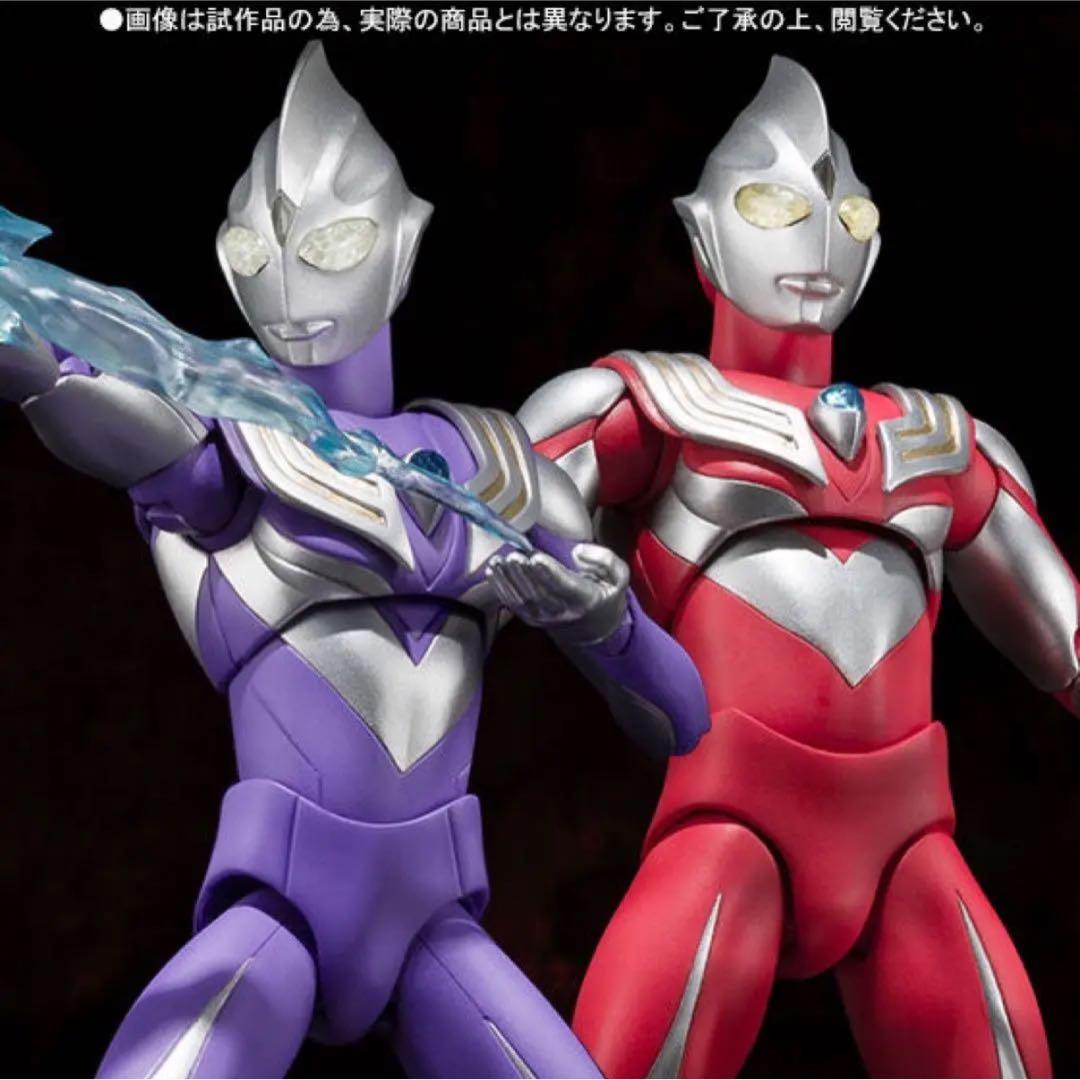 ULTRA-ACT ウルトラマンティガ マルチタイプ、スカイタイプ&パワータイプ