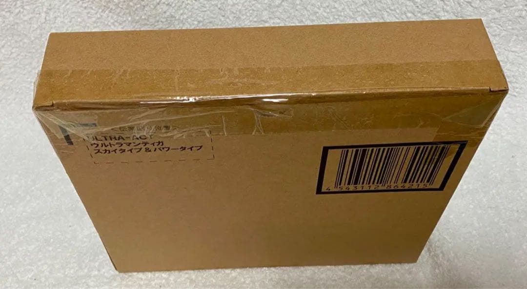 ULTRA-ACT ウルトラマンティガ マルチタイプ、スカイタイプ&パワータイプ