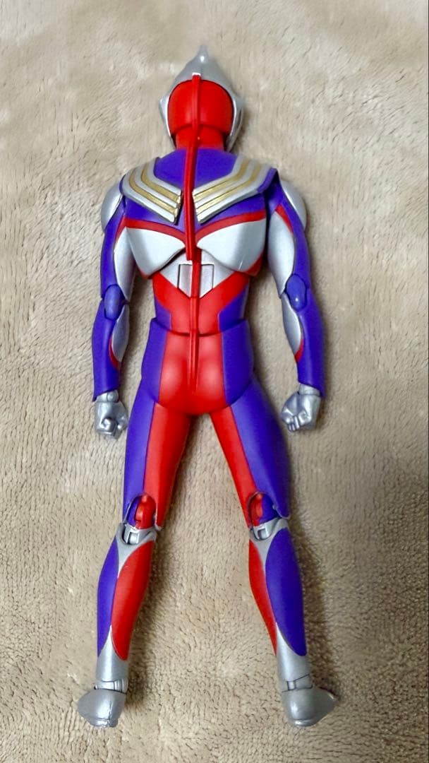 ULTRA-ACT ウルトラマンティガ マルチタイプ、スカイタイプ&パワータイプ