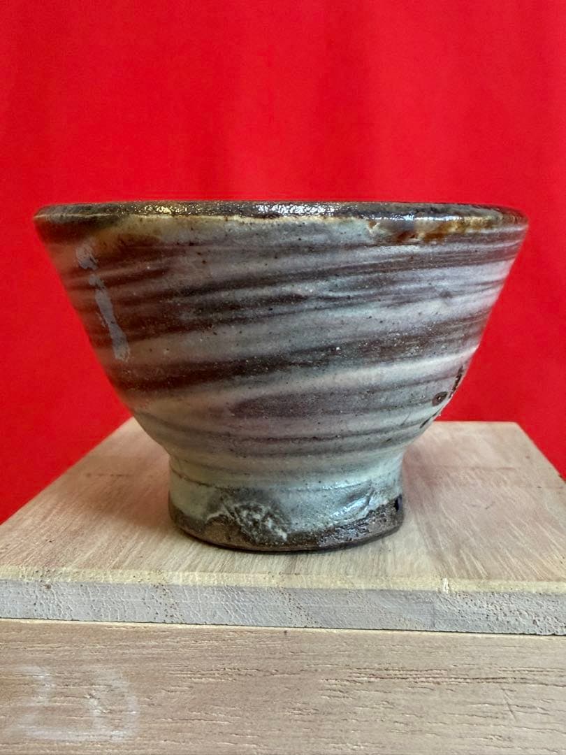 人間国宝 ★☆ 金城次郎 壺屋焼 ぐい呑 魚文 盃 酒器 共箱 陶芸家