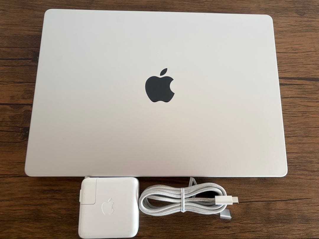 MacBookPro M3 メモリ16GB/SSD512GB 14インチ