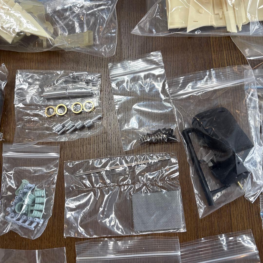 モデルファクトリーヒロ　1/12 フェラーリ　126C2 Ver.A