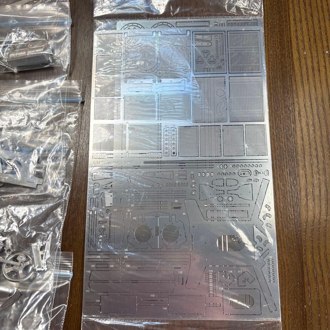 モデルファクトリーヒロ　1/12 フェラーリ　126C2 Ver.A