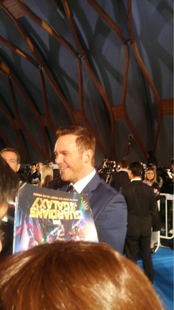 クリスプラット/ジェームズガン 直筆サイン